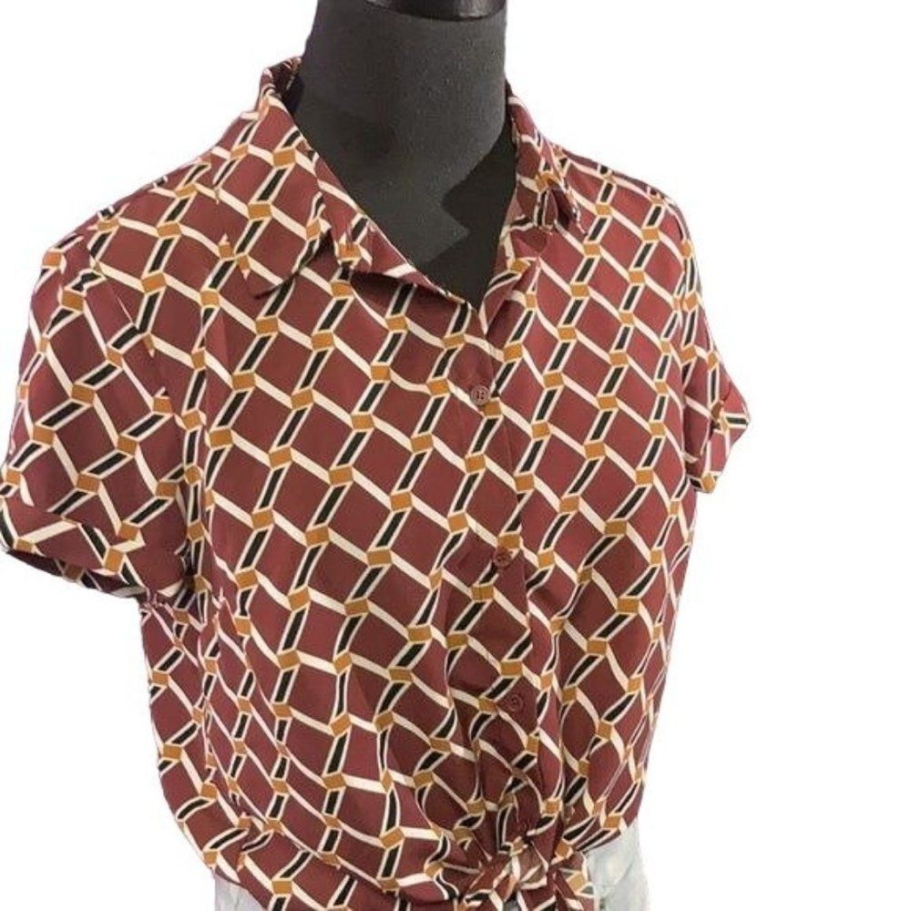 Forever 21 Geometric Pattern Tie Waist Button Down Shirt, Size Small